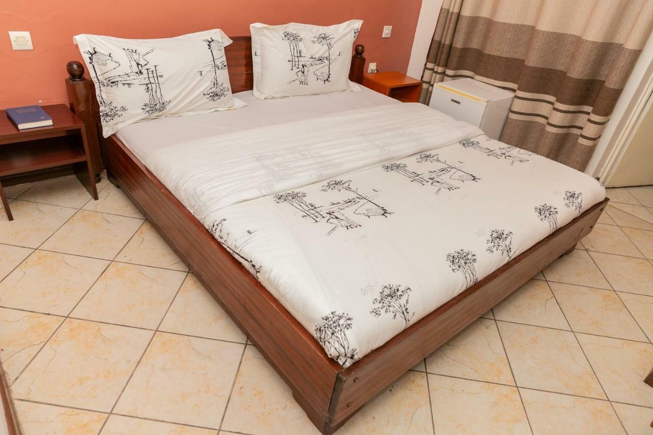 Perle Boutique Hotel Кигали Экстерьер фото