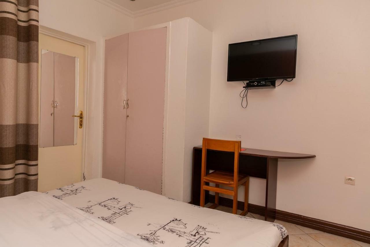 Perle Boutique Hotel Кигали Экстерьер фото