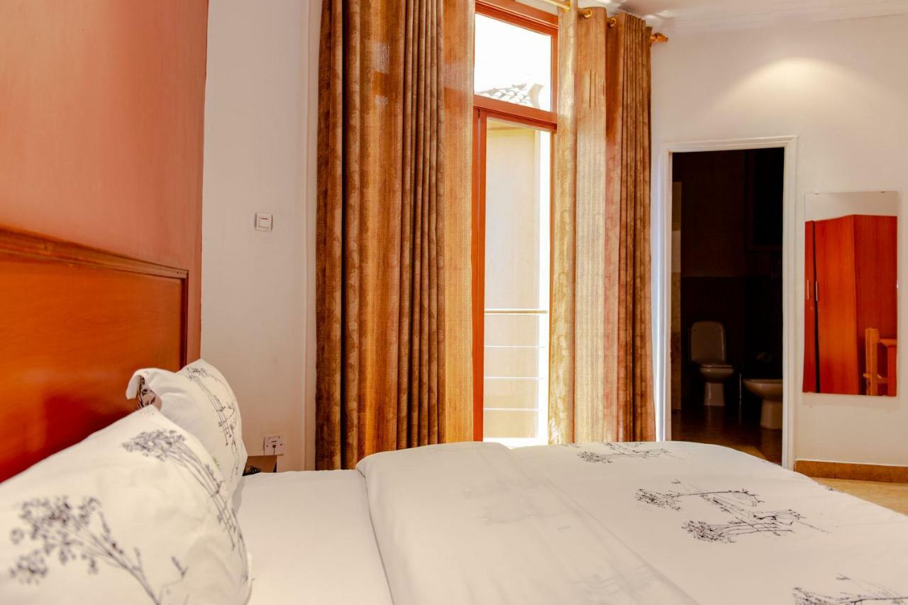 Perle Boutique Hotel Кигали Экстерьер фото